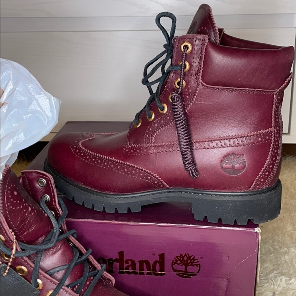 Host Pick! 🥰 NWT Timberland Boots